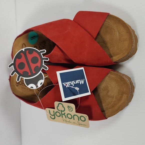Yokono Made in Spain Red Wedged Sandals 8 - Picture 10 of 12